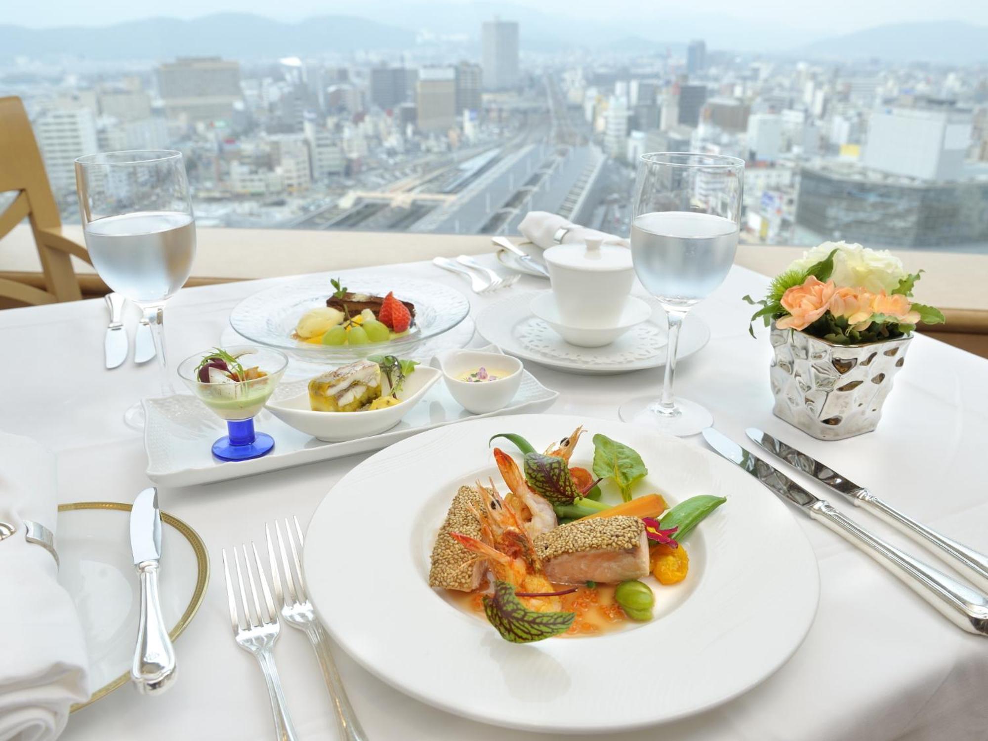 Hotel Granvia Okayama Buitenkant foto